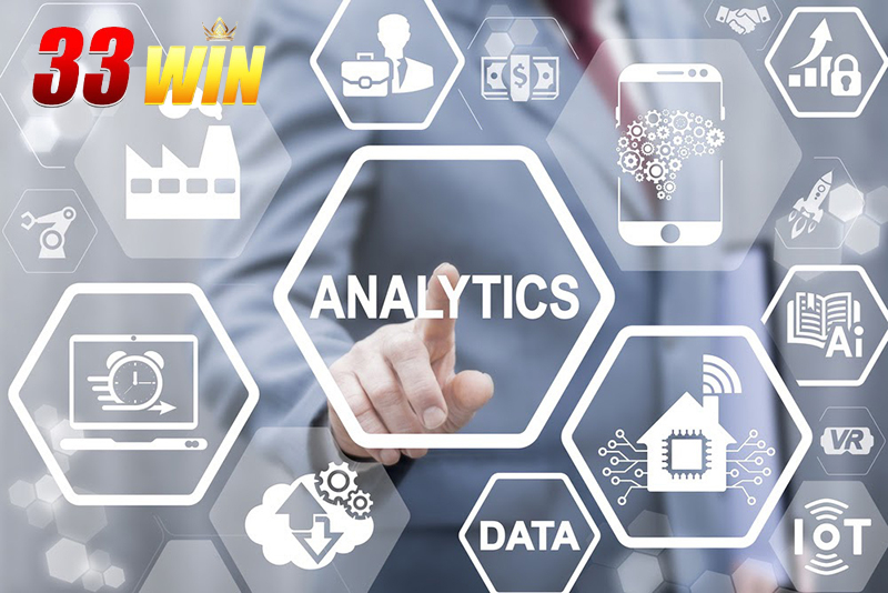 Phân tích và báo cáo hiệu suất định kỳ